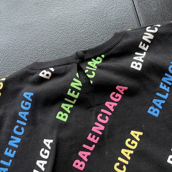 NWT Balenciaga Allover Logo Sweater Black Multicolor Print Cotton Puff Ink Knit - Picture 9 of 10